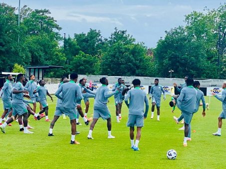 Super eagles train in London ahead of Unity Cup